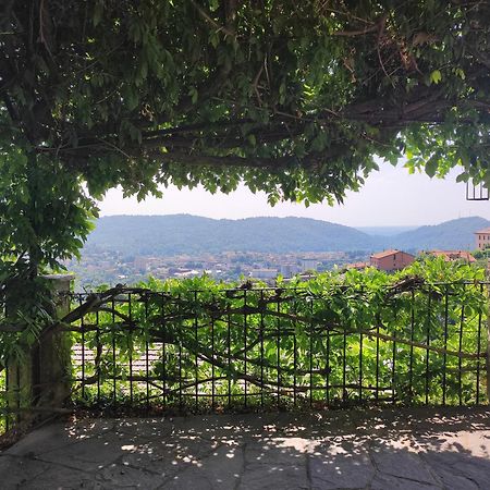 Villa Antonella, App. Vittoria Tavernerio Exterior foto